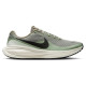 Nike Revolution 8